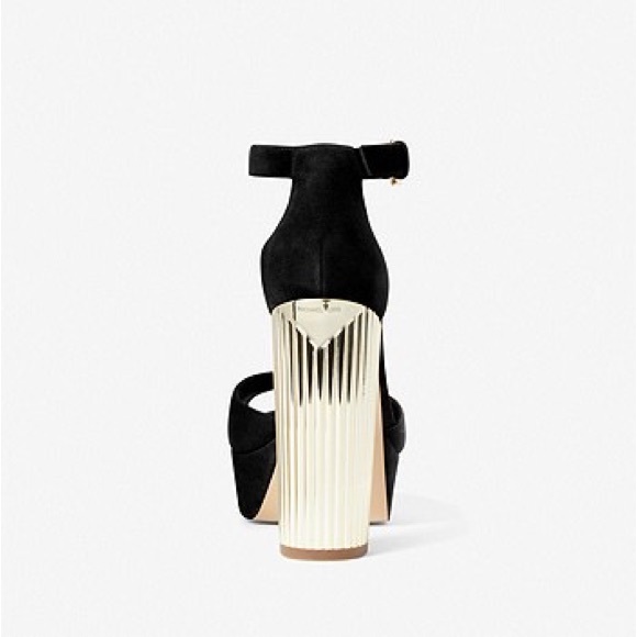 MICHAEL MICHAEL KORS
Porter Suede Platform Sandal - Picture 3 of 6